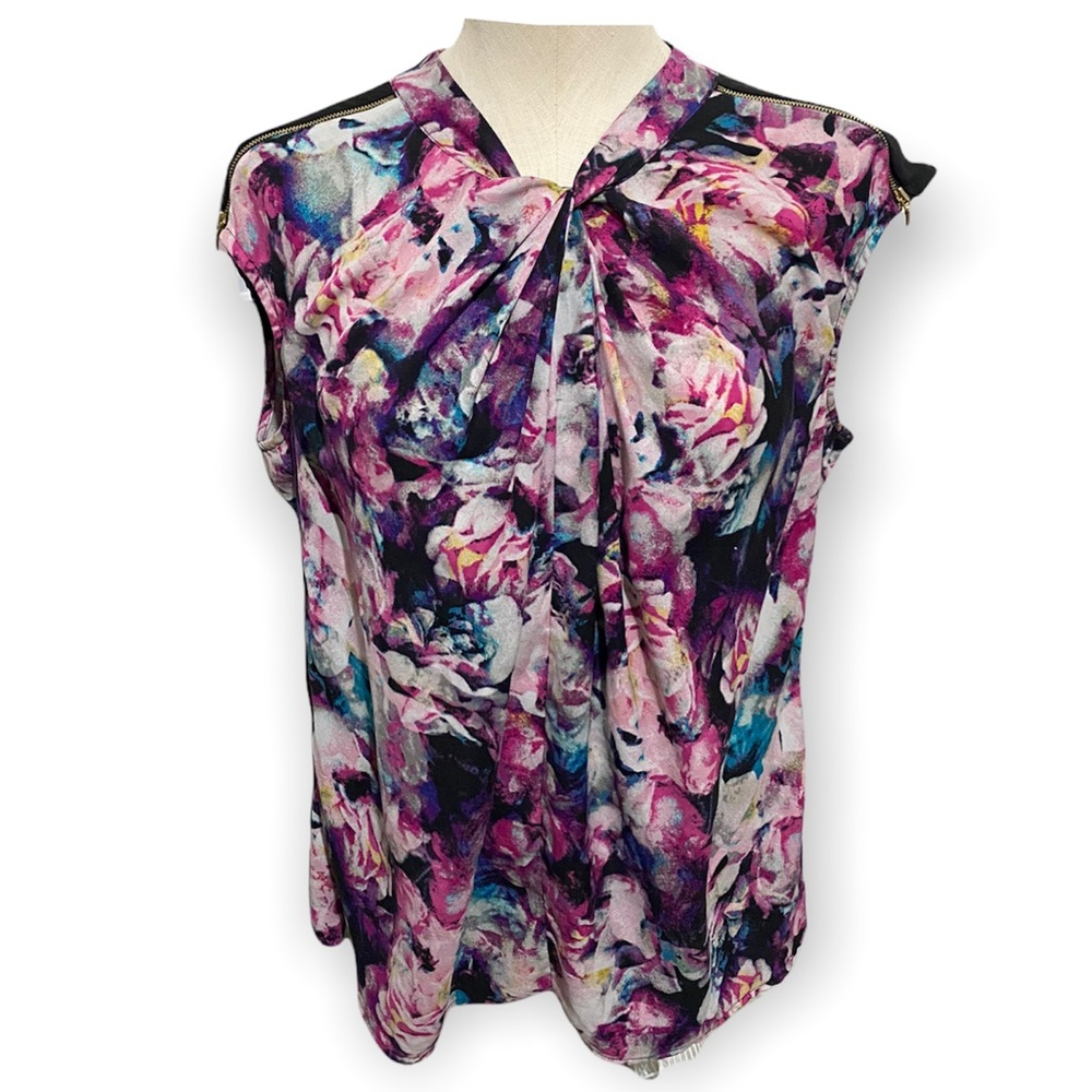Worthington Zip Shoulder Sleeveless Flowy Floral Keyhole Top